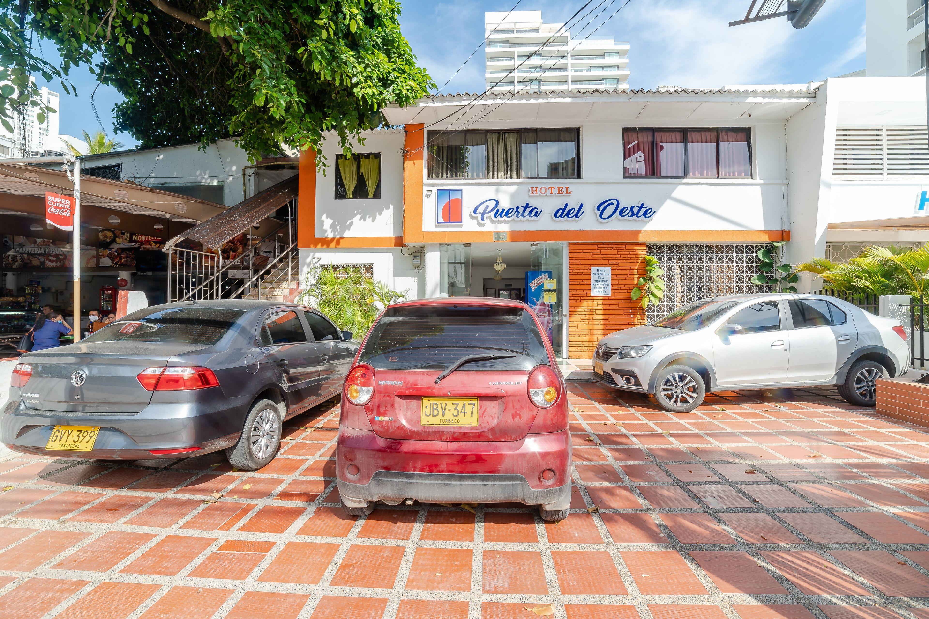 Ayenda Puerta Del Oeste - Cartagena — Fotos 1